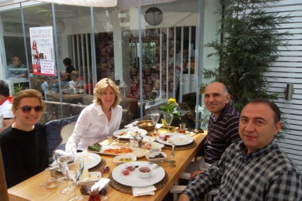 c34527gurcan-sevgisen-zeynep-nihatgun